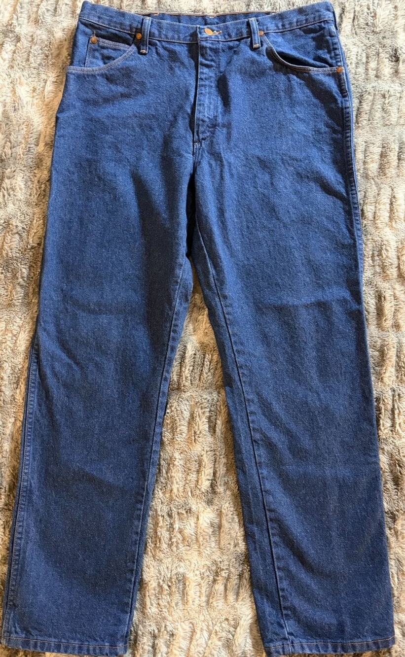 Vintage Wrangler 31MWZ Cowboy Cut Relaxed Jeans Mens 37x32 Blue Denim Made in US